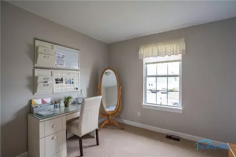 2256 Mapletree Dr, Maumee, OH 43537 photo 30