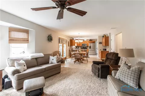 2256 Mapletree Dr, Maumee, OH 43537 photo 19