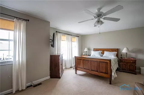 2256 Mapletree Dr, Maumee, OH 43537 photo 33