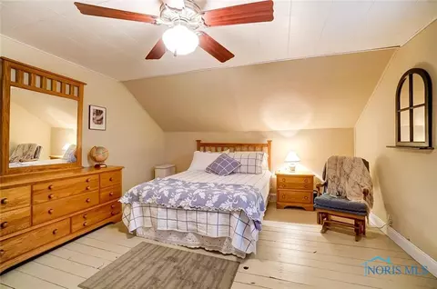 418 E John St, Maumee, OH 43537 photo 34