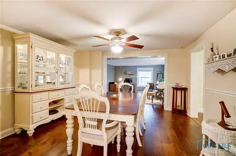 418 E John St, Maumee, OH 43537 photo 12