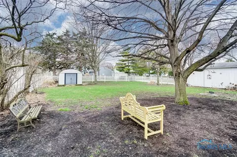418 E John St, Maumee, OH 43537 photo 42