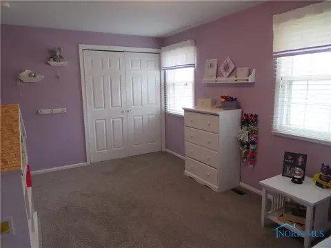 217 Illinois Dr, Bryan, OH 43506 photo 25