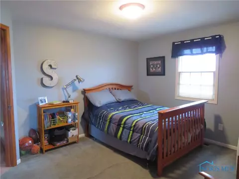 217 Illinois Dr, Bryan, OH 43506 photo 28