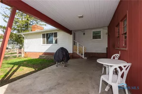 236 E Chestnut St, Wauseon, OH 43567 photo 24