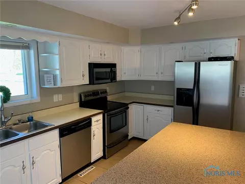 617 Wesley Ave, Bryan, OH 43506 photo 7