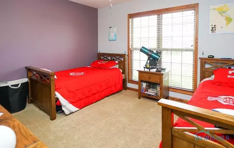 2396 Bluestone Dr, Findlay, OH 45840 photo 9