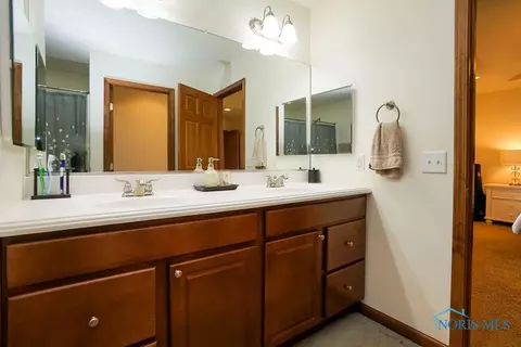2396 Bluestone Dr, Findlay, OH 45840 photo 18