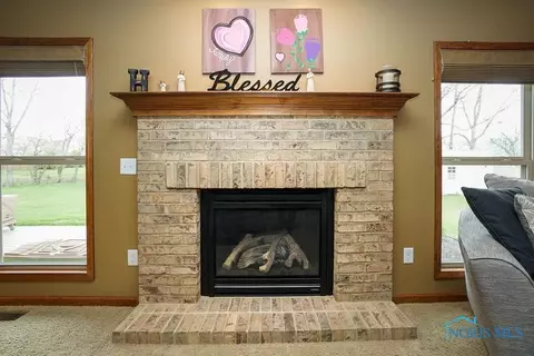 2396 Bluestone Dr, Findlay, OH 45840 photo 21