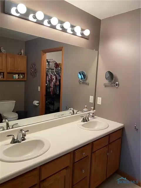 5780 Bermuda Dr, Walbridge, OH 43465 photo 23