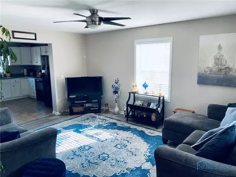 5780 Bermuda Dr, Walbridge, OH 43465 photo 13