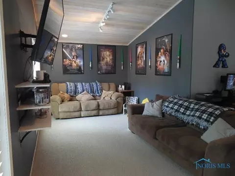 500 Bright Rd, Findlay, OH 45840 photo 7