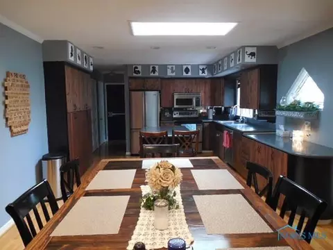 500 Bright Rd, Findlay, OH 45840 photo 9