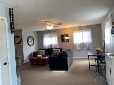 611 S Davis St, Forest, OH 45843 photo 10