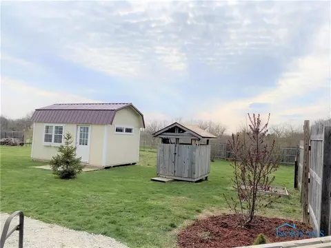 611 S Davis St, Forest, OH 45843 photo 32