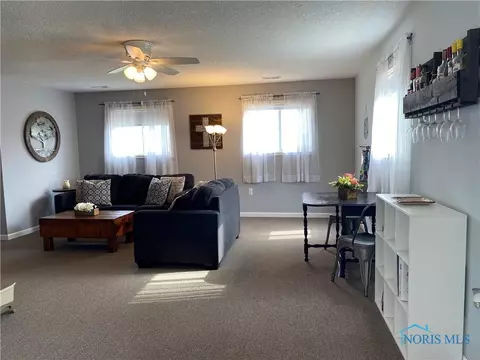 611 S Davis St, Forest, OH 45843 photo 9