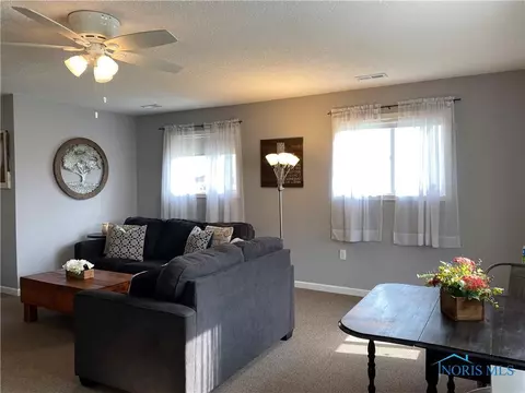 611 S Davis St, Forest, OH 45843 photo 7
