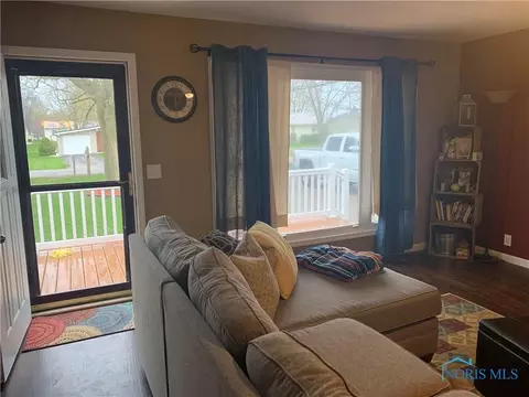 204 Taylor Dr, West Unity, OH 43570 photo 6