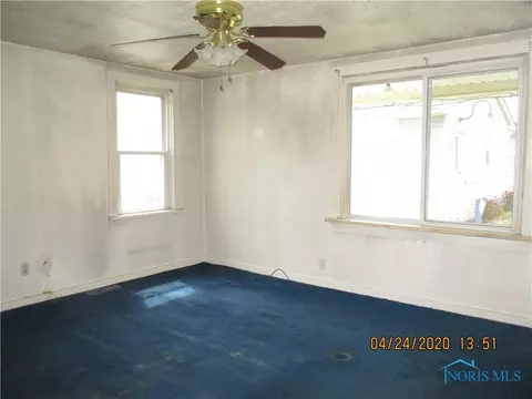 403 Adrian St, Delta, OH 43515 photo 12