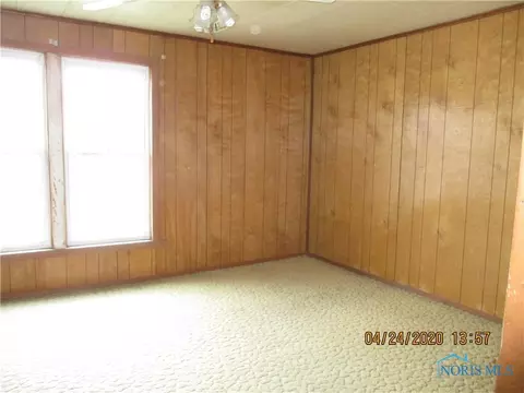 403 Adrian St, Delta, OH 43515 photo 13