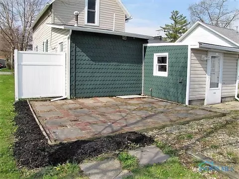205 Monroe Ave, Findlay, OH 45840 photo 14