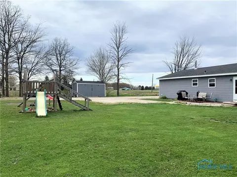 1435 E Bowling Green Rd, Bradner, OH 43406 photo 29