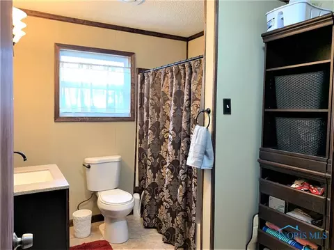 1435 E Bowling Green Rd, Bradner, OH 43406 photo 16