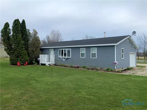 1435 E Bowling Green Rd, Bradner, OH 43406 photo 3