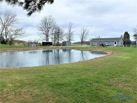 1435 E Bowling Green Rd, Bradner, OH 43406 photo 21