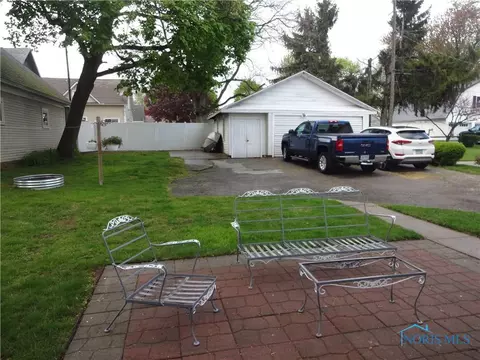 229 E Oak St, Wauseon, OH 43567 photo 26