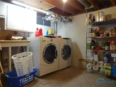 229 E Oak St, Wauseon, OH 43567 photo 20