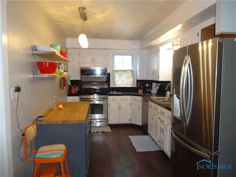 229 E Oak St, Wauseon, OH 43567 photo 13