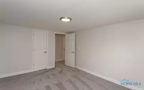 219 E Dudley St, Maumee, OH 43537 photo 36
