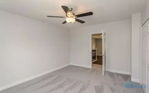 219 E Dudley St, Maumee, OH 43537 photo 32
