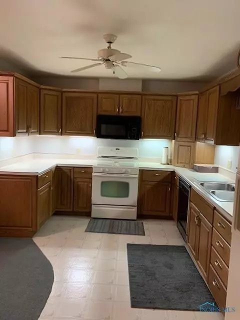 617 3rd St, Hamler, OH 43524 photo 7