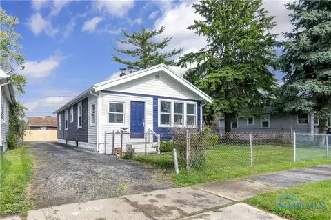 1010 Elysian Ave, Toledo, OH 43607 photo 3