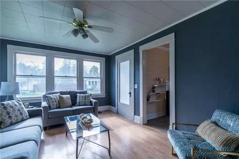 1010 Elysian Ave, Toledo, OH 43607 photo 9
