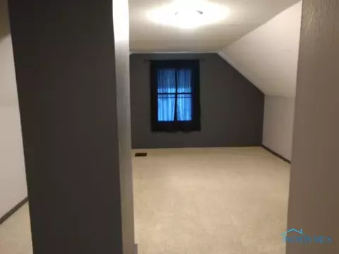 4015 Chipplegate Rd, Toledo, OH 43614 photo 12