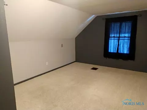 4015 Chipplegate Rd, Toledo, OH 43614 photo 13