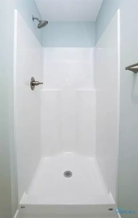 143 Ely Ave, Findlay, OH 45840 photo 24