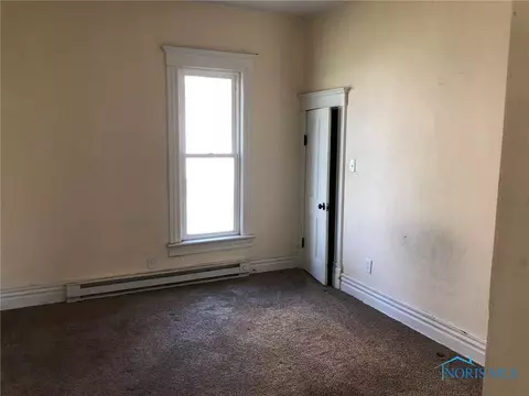 315 S Walnut St, Bryan, OH 43506 photo 6