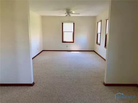 9350 Jerusalem Rd, Curtice, OH 43412 photo 2