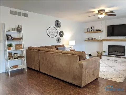 162 Union Place Dr, Bryan, OH 43506 photo 12