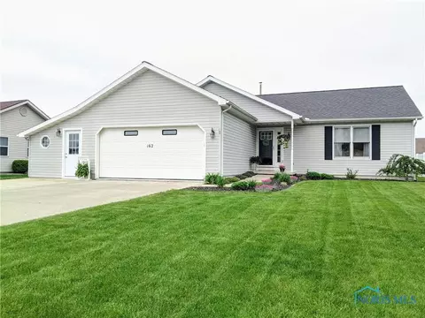 162 Union Place Dr, Bryan, OH 43506 photo 2