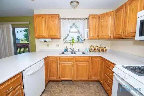 511 Cranberry E, Findlay, OH 45840 photo 7