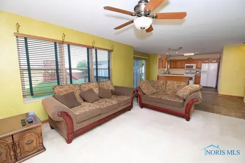 511 Cranberry E, Findlay, OH 45840 photo 5