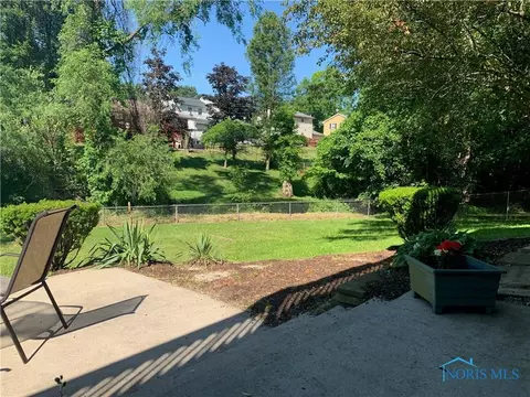 2020 Circle Dr, Toledo, OH 43607 photo 36