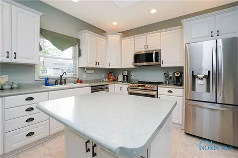 736 Timberview Dr, Findlay, OH 45840 photo 12