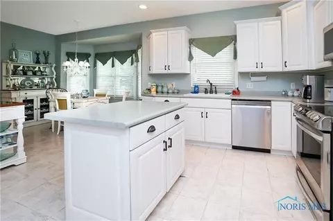 736 Timberview Dr, Findlay, OH 45840 photo 10