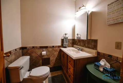 287 E Main St, Mccomb, OH 45858 photo 12
